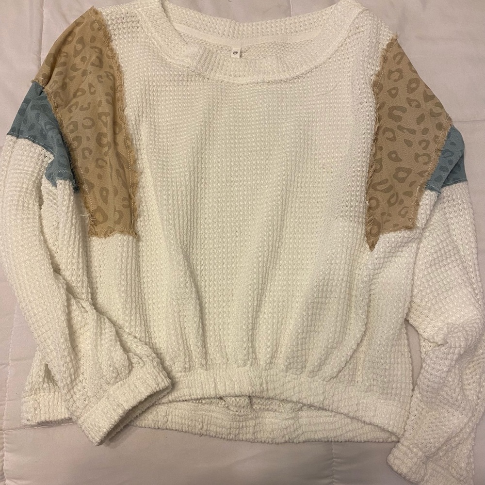 Boutique, woven patched sweat shirt